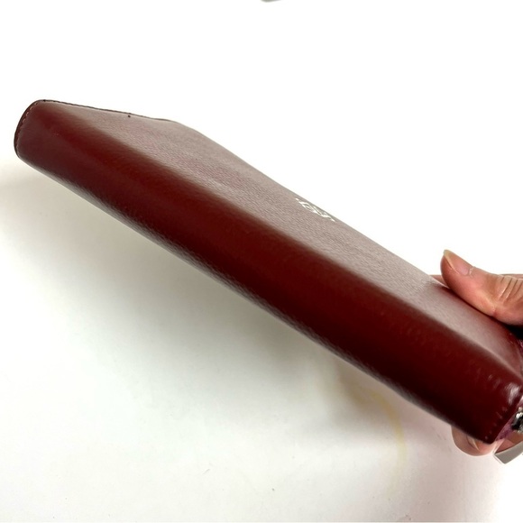 PIAZZA Smooth Leather Zip around Wallet Burgundy NWOT - Picture 5 of 7